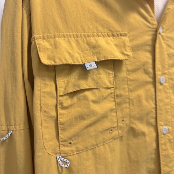 Men's Columbia Button Down Fishing Shirt Size L Yellow - Picture 2 of 7